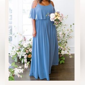 Revelry size 4 Layla long flowing dress, sky or light blue